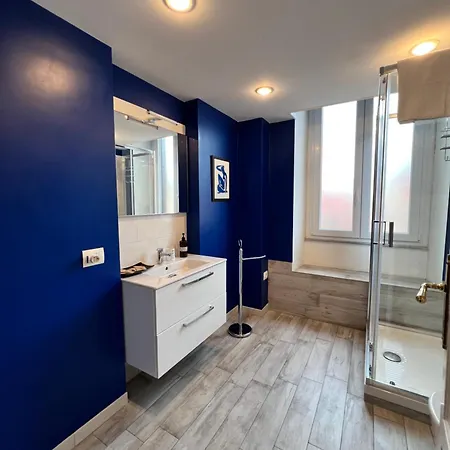 Amalia Vatican House