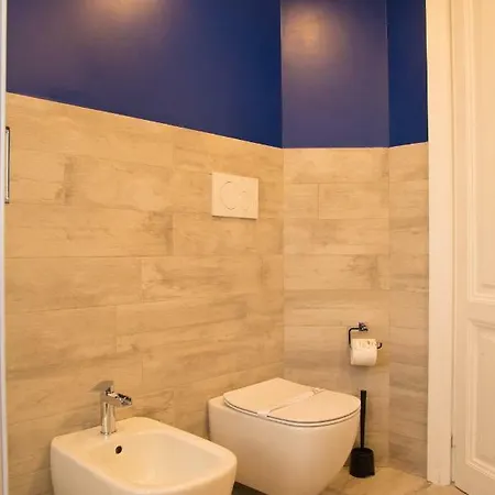 Amalia Vatican House *